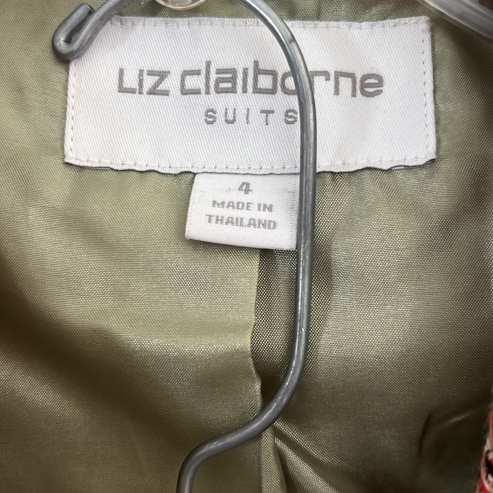 Liz Claiborne Pink Tweed Skirt Set - Picture 2 of 4